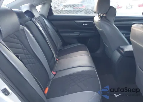 2015 Nissan Altima 2.5 S z USA, uszkodzony, nr VIN 1N4AL3AP7FC435491